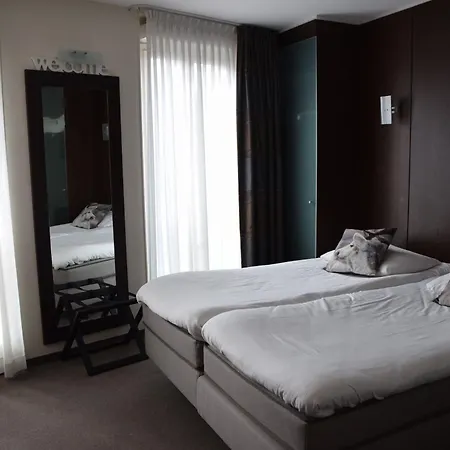 卢本消夫住宿加早餐旅馆 2* 赫尔蒙德