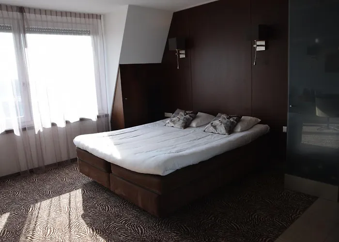 Rubenshof 2* הלמונד