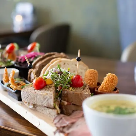 روبنشوف هيلموند